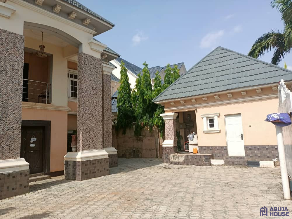 6 bedroom fully detached duplex with Bq and swimming pool at 69 Road Gwarinpa